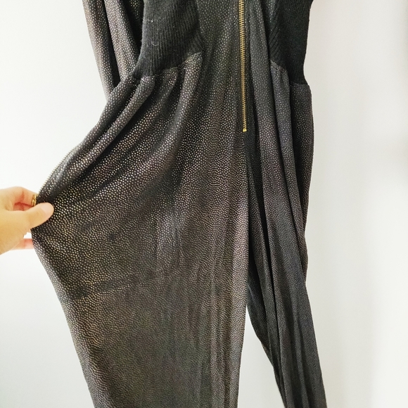 MOSCHINO Black & Gold Zipper Hoodie Jumpsuit - Picture 2 of 13